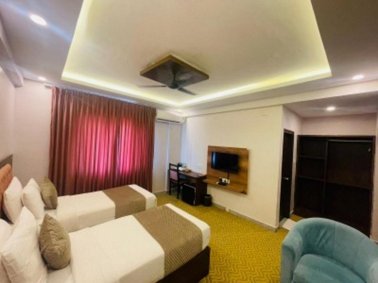 Vovo Hotels Yelahanka Zewnętrze zdjęcie