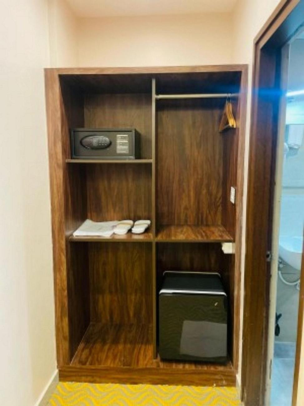Vovo Hotels Yelahanka Zewnętrze zdjęcie